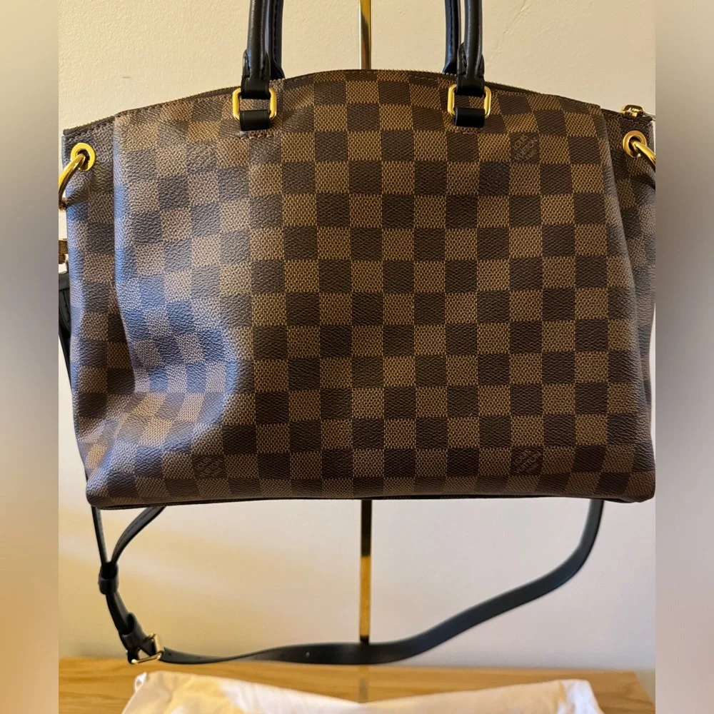 Authentic Louis Vuitton Odeon Tote MM in Damier Ebene - Picture 2 of 12
